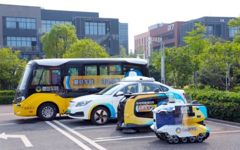 蘑菇车联邓志伟：解决自动驾驶安全问题需要新的系统级方案