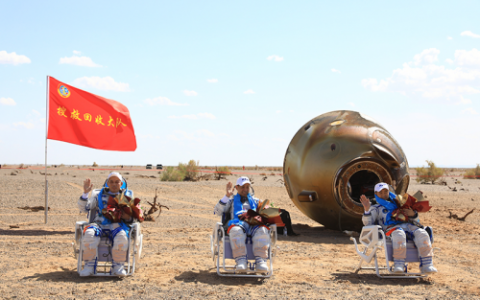 神舟十二成功着陆，中国航天不止速度，还有这个电动车应用实验室