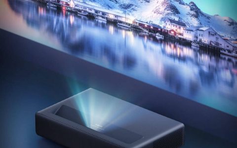 小米投影机“小米激光影院2”亮相，支持4K分辨率和杜比全景声