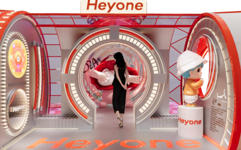 潮玩先锋「Heyone黑玩」携重磅新品，于北京东方新天地惊喜首发！