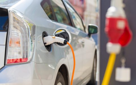 新能源车险定价机制优化势在必行，行业有望迎来新一轮供需共振
