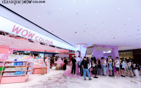 年轻人的变美圣地！代曦可联合WOW COLOUR打造中国首家“冰淇淋工厂”