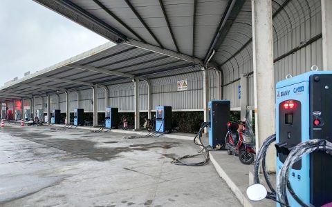 京能新能源现场直拍第34季：湖南郴州320kW新能源重卡充电站