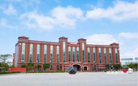 面对竞争压力，汤臣倍健精细化运营打造品类优势