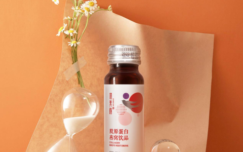 俏美韵以匠心雕琢健康臻品，用无私大爱拓展公益边界
