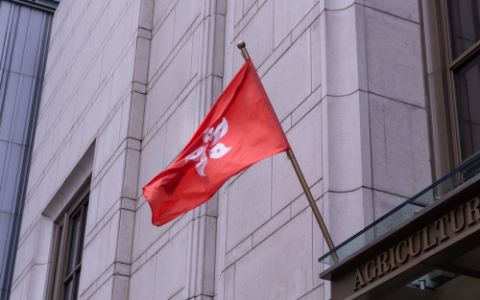 资本投资者入境计划：香港投资移民新政的经济潜力