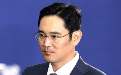 瞄准中国市场“救命稻草”？李在镕访华急寻破局之道
