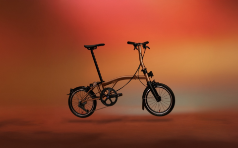 掀起色彩革命 BROMPTON 折叠自行车首次推出T Line 彩瓷版