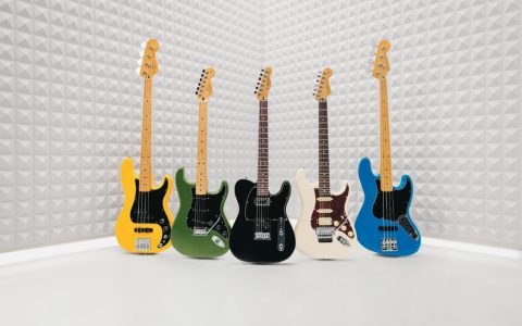 FENDER 第二代玩家系列迎来全新MODIFIED琴款，为艺术表达树立全新标准