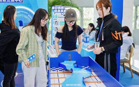 ‌ 春日享瘦，科技赋能减重新范式！京东健康把实验室搬进写字楼!
