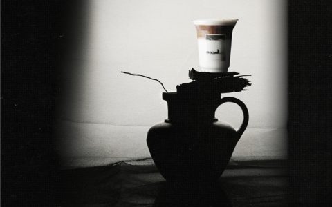 喜茶推出首款咸乳茶「芝士咸酪藏茶」，灵感焕新四川雅安藏茶
