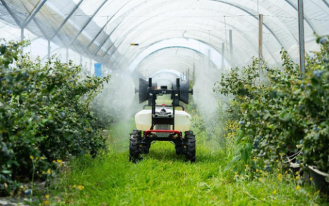 极飞 R 系列 2025 款农业无人车：开启地面精准植保新时代