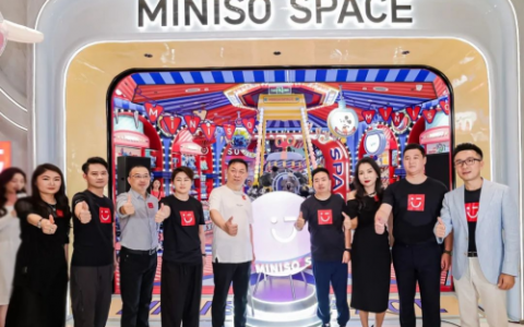 顶奢商圈的中国面孔：名创优品靠什么站稳脚跟？