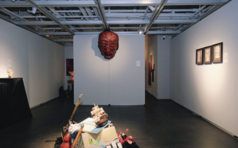 周延修个展 “我与我” 正式开幕：聚焦全球化一代的身份漂流与自我探索