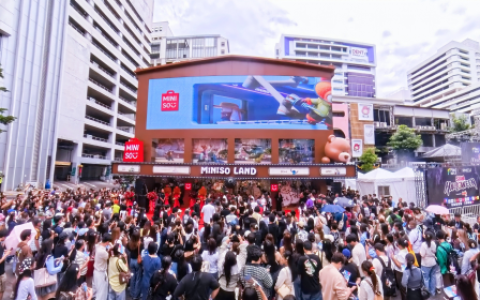 落子曼谷核心潮流商圈，名创优品泰国首家MINISO LAND盛大开业
